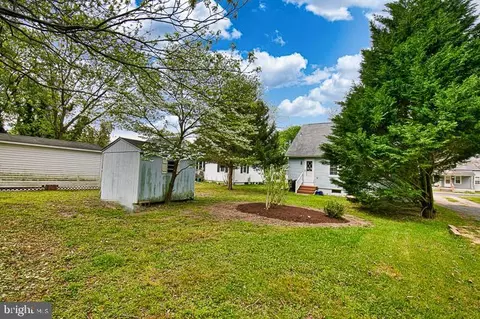 Exterior - 725 Madison St, Salisbury, MD 21804 photo 11 of 12