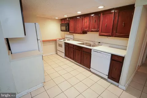 301 N Park Dr, Salisbury, MD 21804 photo 48