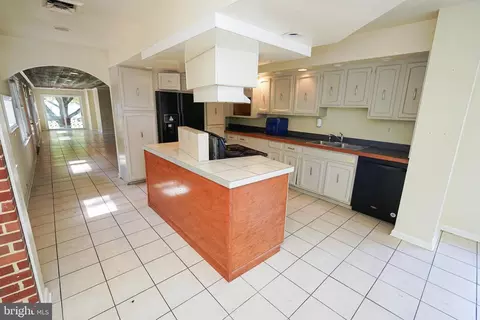 301 N Park Dr, Salisbury, MD 21804 photo 12