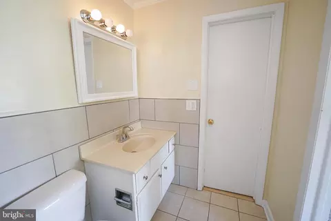 301 N Park Dr, Salisbury, MD 21804 photo 32