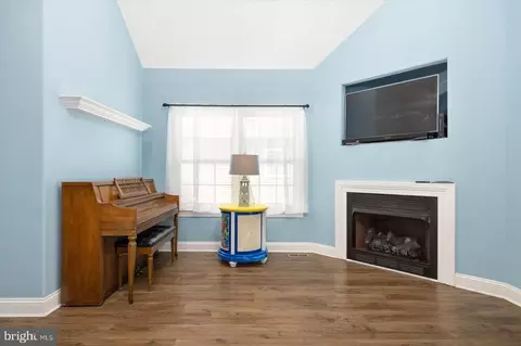 1402 Killarney Dr, Salisbury, MD 21804 photo 9