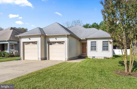 1402 Killarney Dr, Salisbury, MD 21804 photo 2