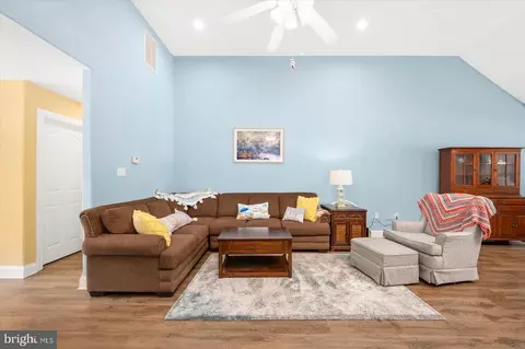 1402 Killarney Dr, Salisbury, MD 21804 photo 6