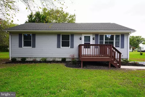 7414 E Adkins Ave, Willards, MD 21874