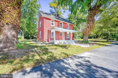 5353 Shad Point Rd, Fruitland, MD 21826