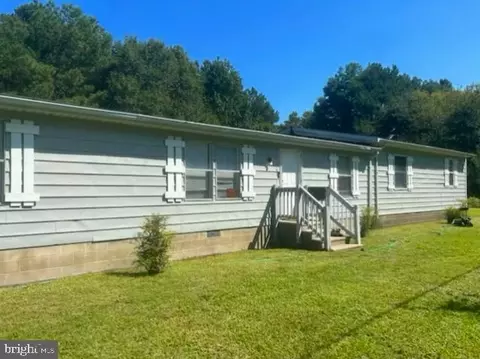 11521 Old School Rd, Sharptown, MD 21861