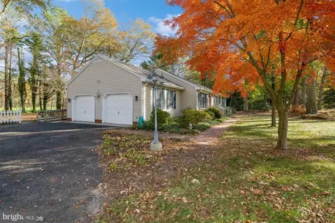 32136 Bonhill Dr, Salisbury, MD 21804 photo 4