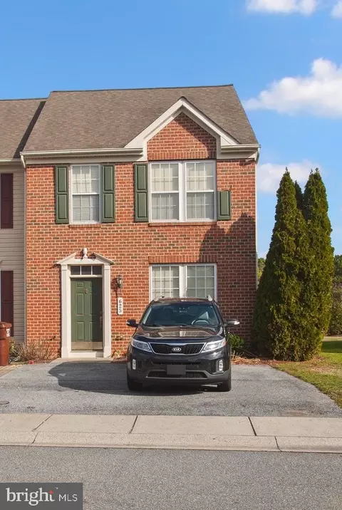 625 Wye Oak Dr, Fruitland, MD 21826