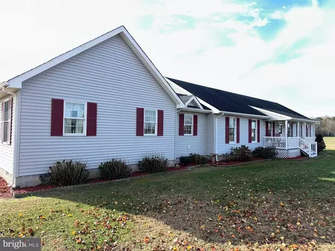 26467 Delmar Rd, Delmar, MD 21875