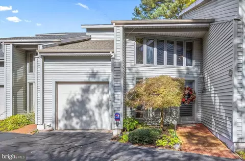 225 Canal Park Dr #14, Salisbury, MD 21804