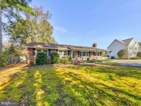 27540 Riverside Drive Ext, Salisbury, MD 21801