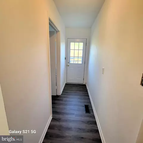 Entry Way - 5108 Cooper, Eden, MD 21822 photo 2 of 2