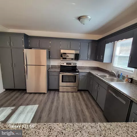 Kitchen - 5108 Cooper, Eden, MD 21822 photo 3 of 10