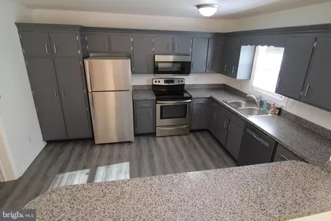 Kitchen - 5108 Cooper, Eden, MD 21822 photo 10 of 10