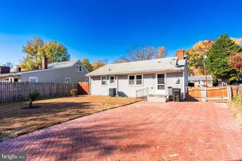 809 Spring Ave, Salisbury, MD 21804 photo 2