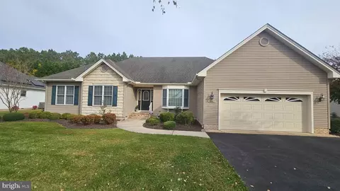 Exterior - 5981 Fire Fly Dr, Salisbury, MD 21801 photo 3 of 8
