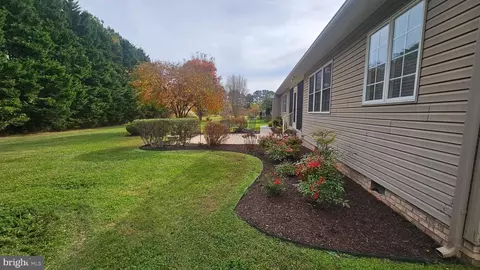 Exterior - 5981 Fire Fly Dr, Salisbury, MD 21801 photo 4 of 8