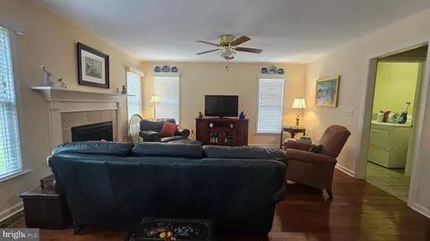 Entry Way - 5981 Fire Fly Dr, Salisbury, MD 21801 photo 6 of 13