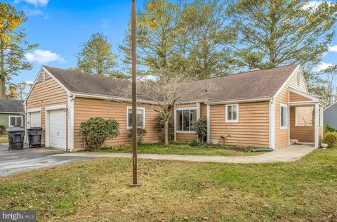 1005 Bayshore Ct, Salisbury, MD 21804