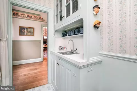 305 Main St, Hebron, MD 21830 photo 10
