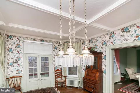 305 Main St, Hebron, MD 21830 photo 14