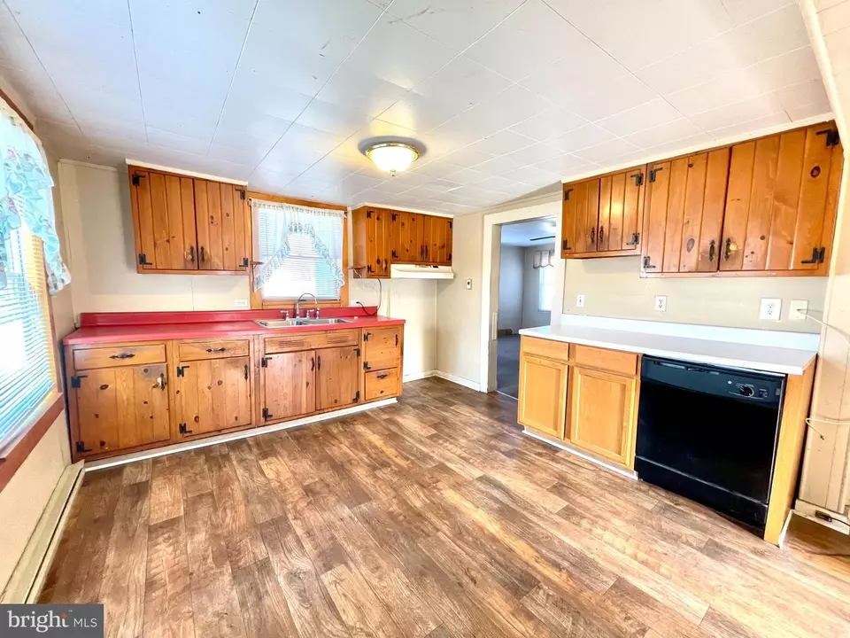 9224 Bi State Blvd, Delmar, MD 21875 22 Photos Movoto