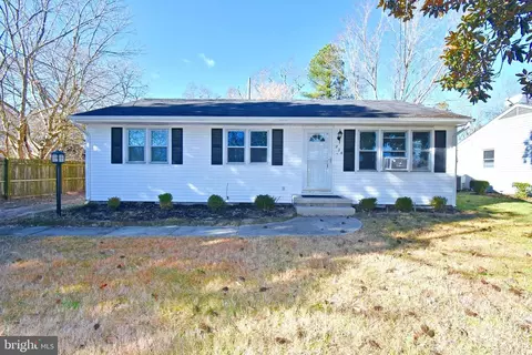 726 Edgar Dr, Salisbury, MD 21804