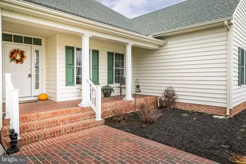 29584 Mill Stream Dr, Salisbury, MD 21804 photo 2