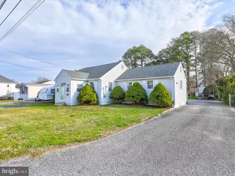 7295 Canal St, Willards, MD 21874