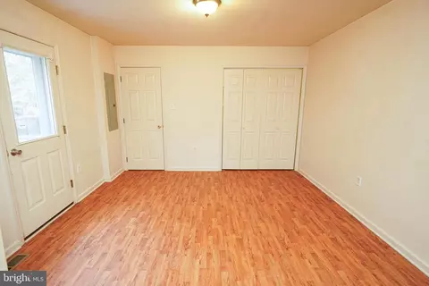 Bedroom - 5521 Sandy Hill Rd, Quantico, MD 21856 photo 2 of 7