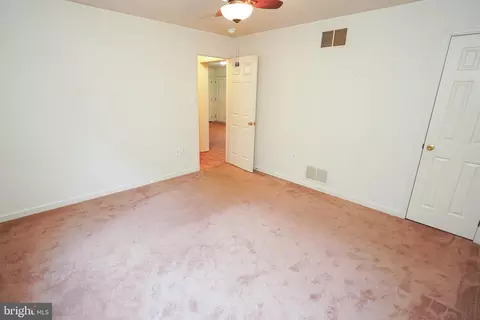 Bedroom - 5521 Sandy Hill Rd, Quantico, MD 21856 photo 7 of 7