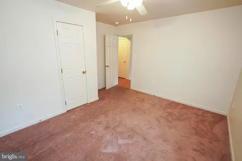 Bedroom - 5521 Sandy Hill Rd, Quantico, MD 21856 photo 6 of 7