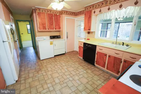 1403 Whittier Dr, Salisbury, MD 21801 photo 19