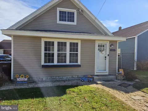 505 S Main St, Hebron, MD 21830 photo 2