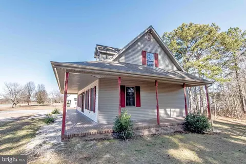 Exterior - 26278 Quantico Creek Rd, Hebron, MD 21830 photo 4 of 9
