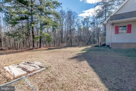 Exterior - 26278 Quantico Creek Rd, Hebron, MD 21830 photo 5 of 9