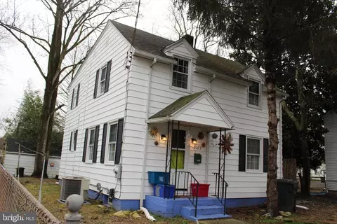 1007 Cecil St, Salisbury, MD 21804