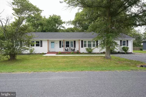 7349 Richardson St, Willards, MD 21874 photo 2