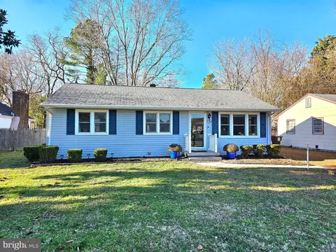724 Edgar Dr, Salisbury, MD 21804
