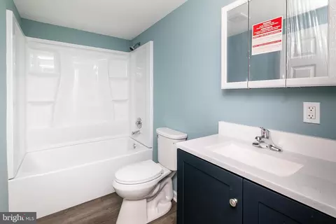 Bath - 407 Pacific Ave, Salisbury, MD 21804 photo 1 of 7