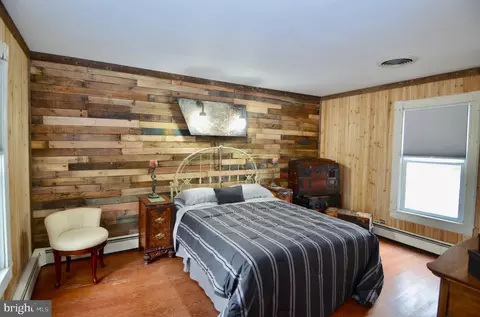 Bedroom - 6551 Quantico Rd, Quantico, MD 21856 photo 4 of 5