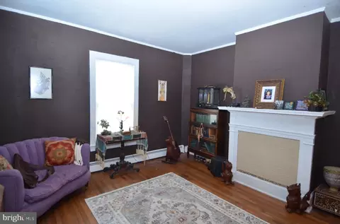 Living - 6551 Quantico Rd, Quantico, MD 21856 photo 2 of 6