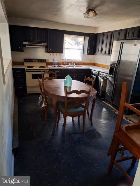 28204 Stanford Rd, Fruitland, MD 21826 photo 2