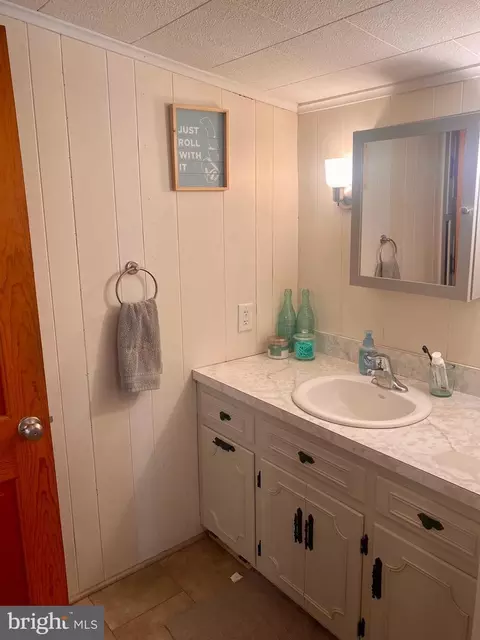 718 Main St, Sharptown, MD 21861 photo 13