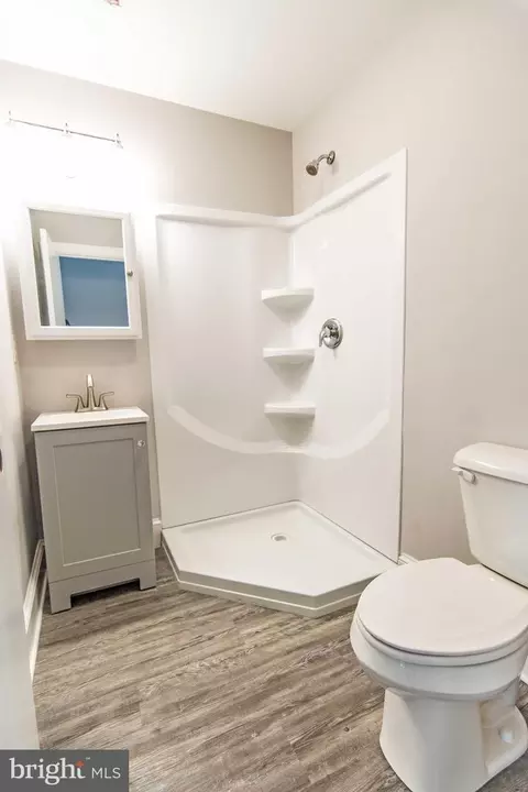 Bath - 7622 Richardson Rd, Willards, MD 21874 photo 1 of 4
