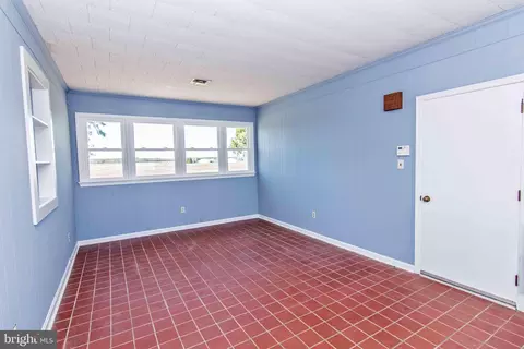 Dining - 7622 Richardson Rd, Willards, MD 21874 photo 2 of 2
