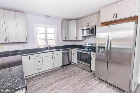 Kitchen - 7622 Richardson Rd, Willards, MD 21874 photo 3 of 4