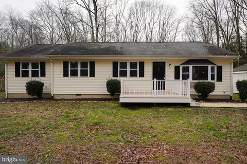 4805 Cardinal Dr, Salisbury, MD 21804