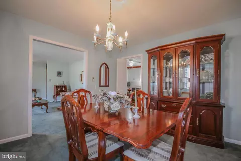 Dining - 1224 Orchard Cir, Salisbury, MD 21801 photo 2 of 5
