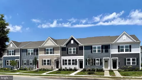 848 Derwent Ln, Salisbury, MD 21801